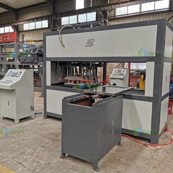 Machine de coulée de papier contrôlée par PLC pour la fonderie avec équipement de presse à chaud
